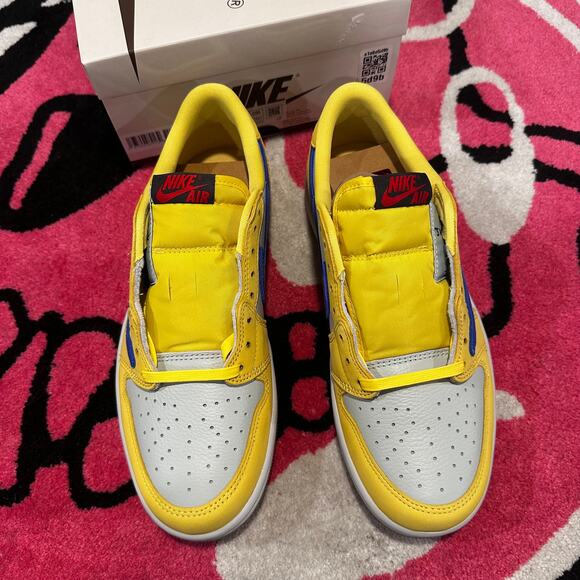 Jordan 1 Retro Low OG SP Travis Scott Canary (Women’s) – Size 9 – Brand New - Picture 2 of 9